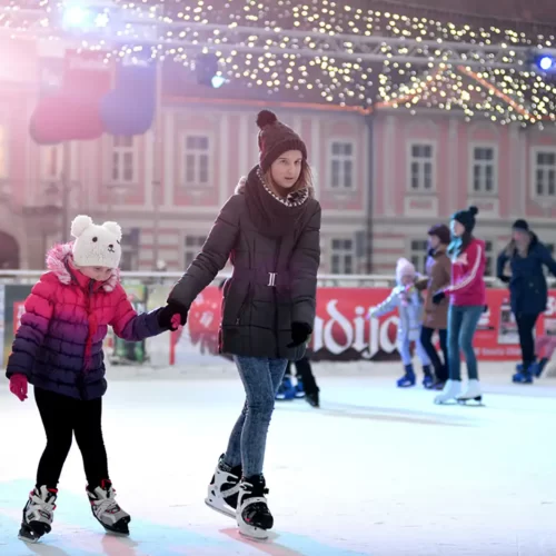 Advent u Varazdinu - Ledena Čarolija - 2021