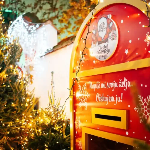 Čarobni Grad Djeda Mraza