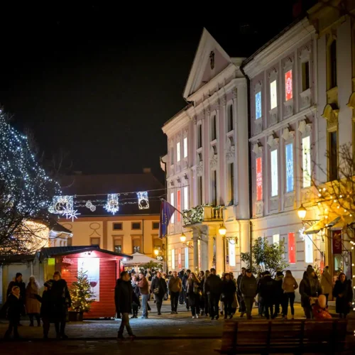 advent-vz_franjevacki_adventski-kalendar_001.webp