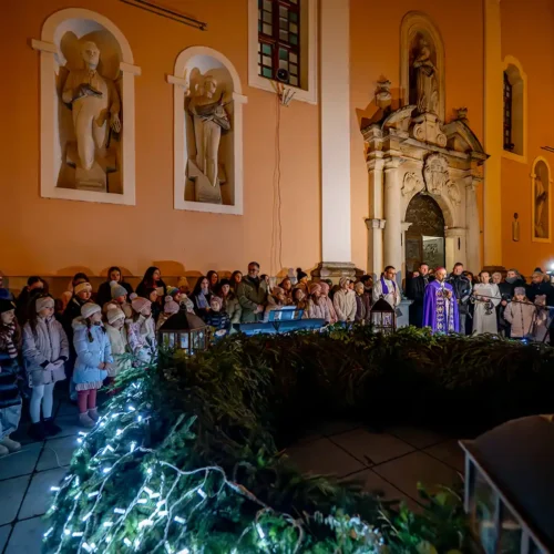 advent-vz_franjevacki_adventski-vijenac_002.webp